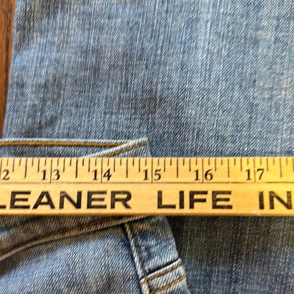 Levi's Women's 515 Blue Boot Cut Jeans Size 8 - Picture 5 of 6